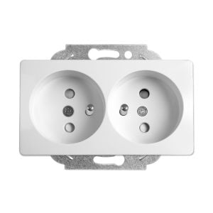 Viko Rollina/ Linnera Beyaz Çocuk Korumalı İkili Topraklı Priz (Mek+Düğ/Kap.) Çerçeve Hariç 90440058